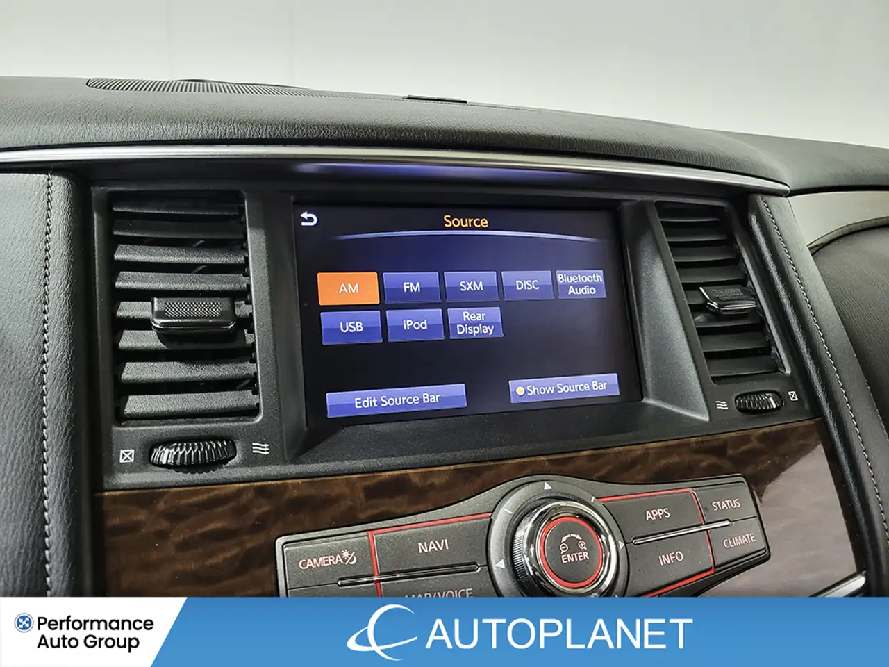 Nissan Armada снимка Nissan Armada
