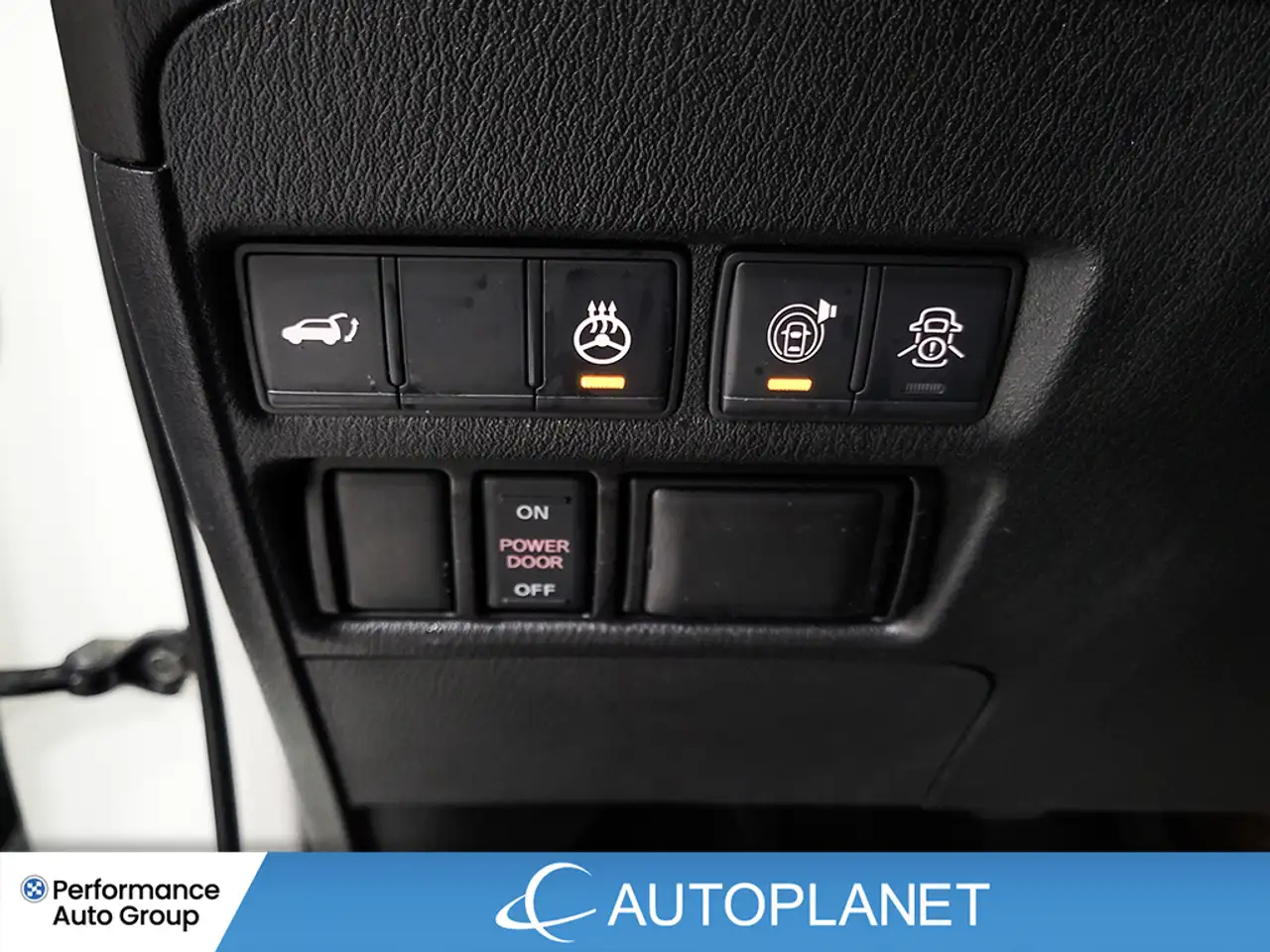 Nissan Armada снимка Nissan Armada