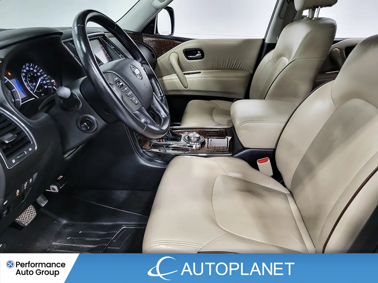 Nissan Armada снимка Nissan Armada