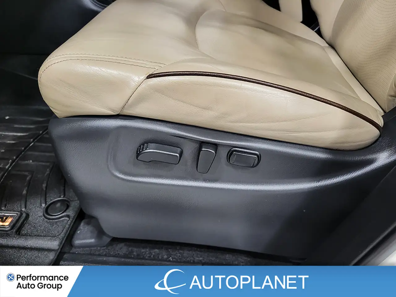 Nissan Armada снимка Nissan Armada