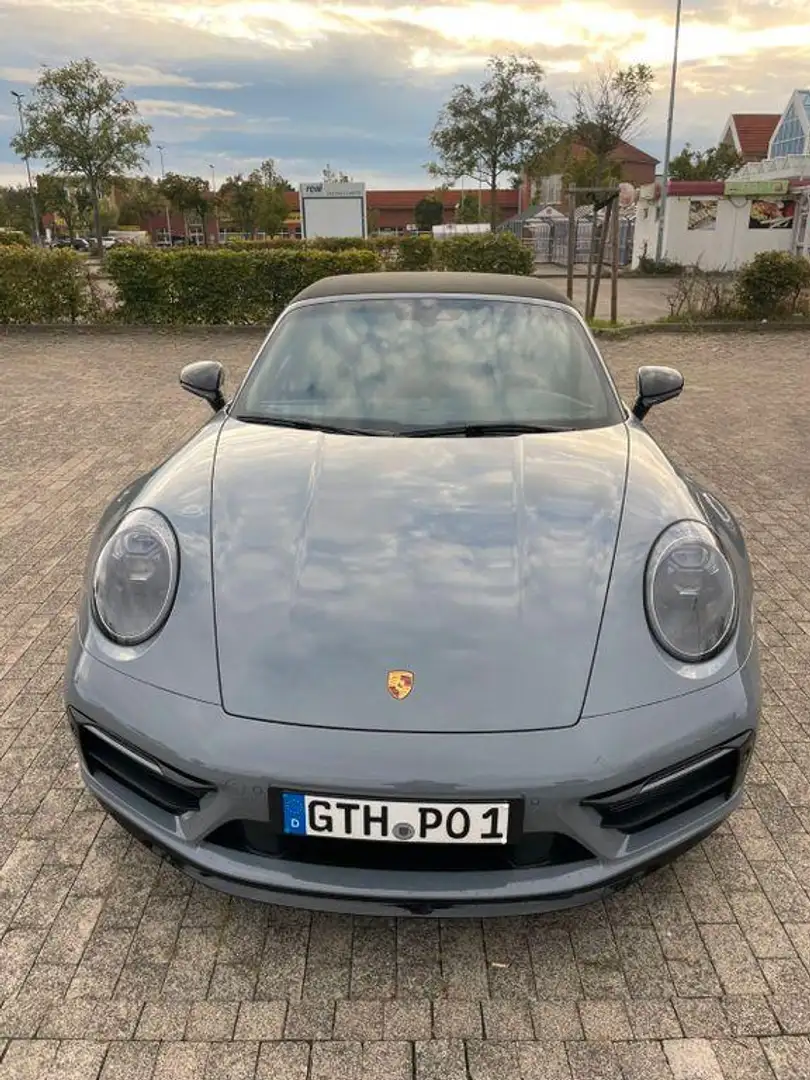 Porsche 911 Targa 4 GTS, Allrad, Connect Plus, Alarmanlage,... Gris - 2