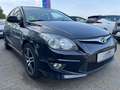 Hyundai i30 1.6 CRDi Classic *KLIMA*EURO5*ALU*MFL*SHZ* Schwarz - thumbnail 2