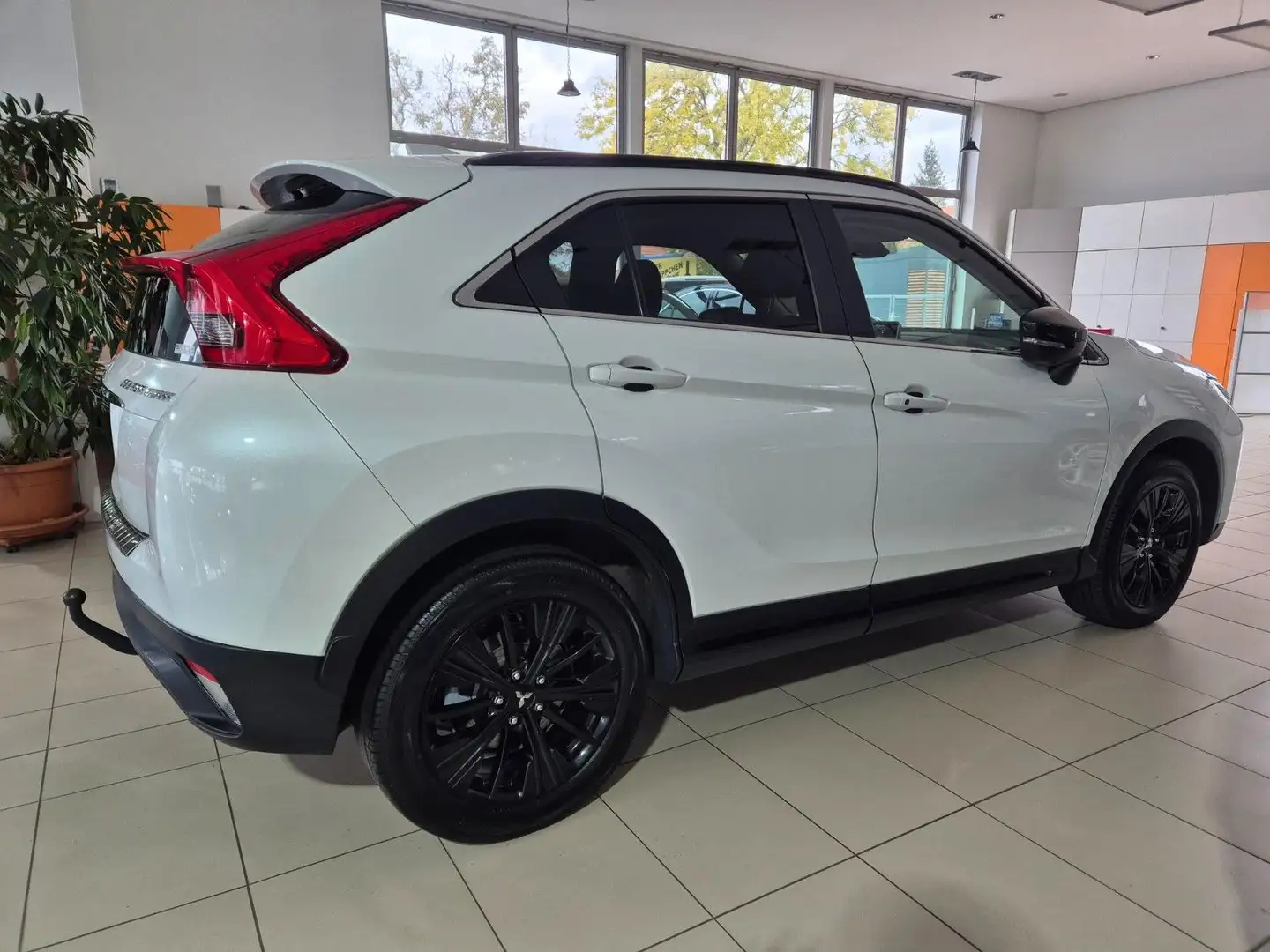 Mitsubishi Eclipse Cross Active+ 4WD Blanc - 2