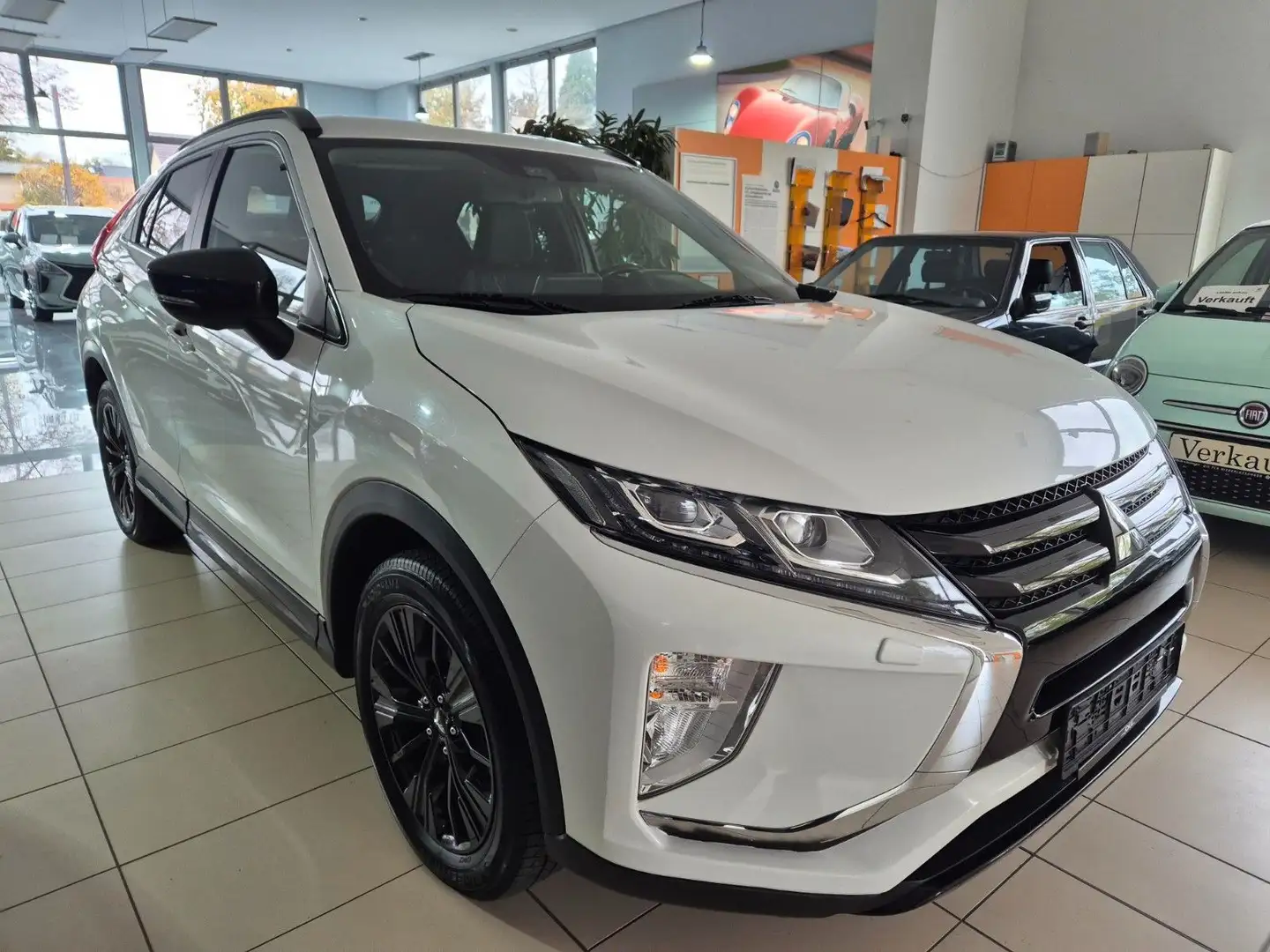 Mitsubishi Eclipse Cross Active+ 4WD Blanc - 1