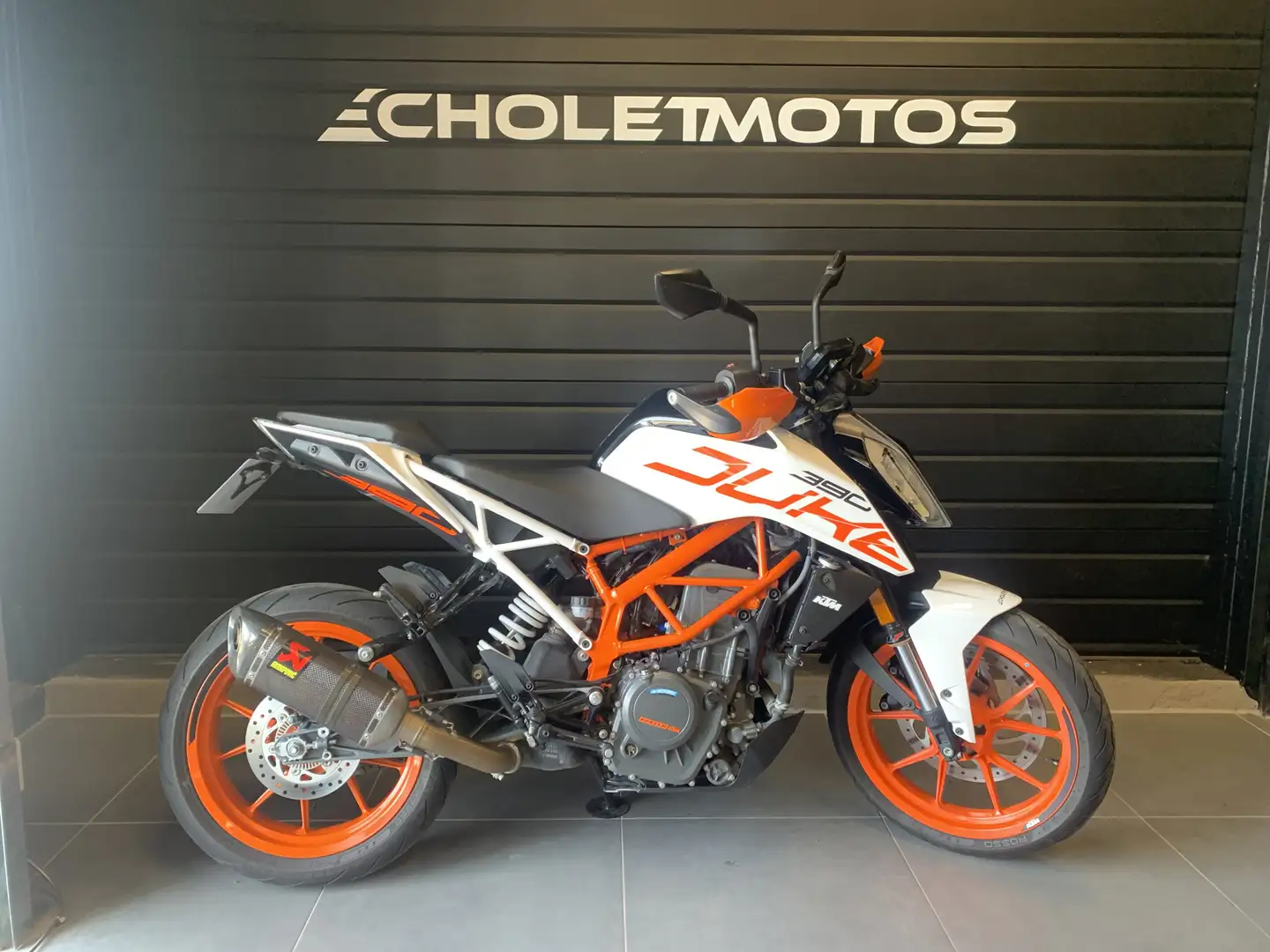 KTM 390 Duke Blanc - 1