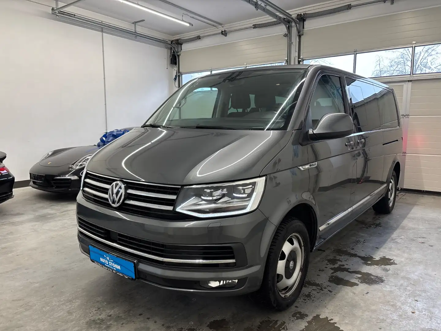 Volkswagen T6 Caravelle 2.0 TDI lang DSG*ACC*LED*9-Sitz*R-KAM*PDC* Grau - 1