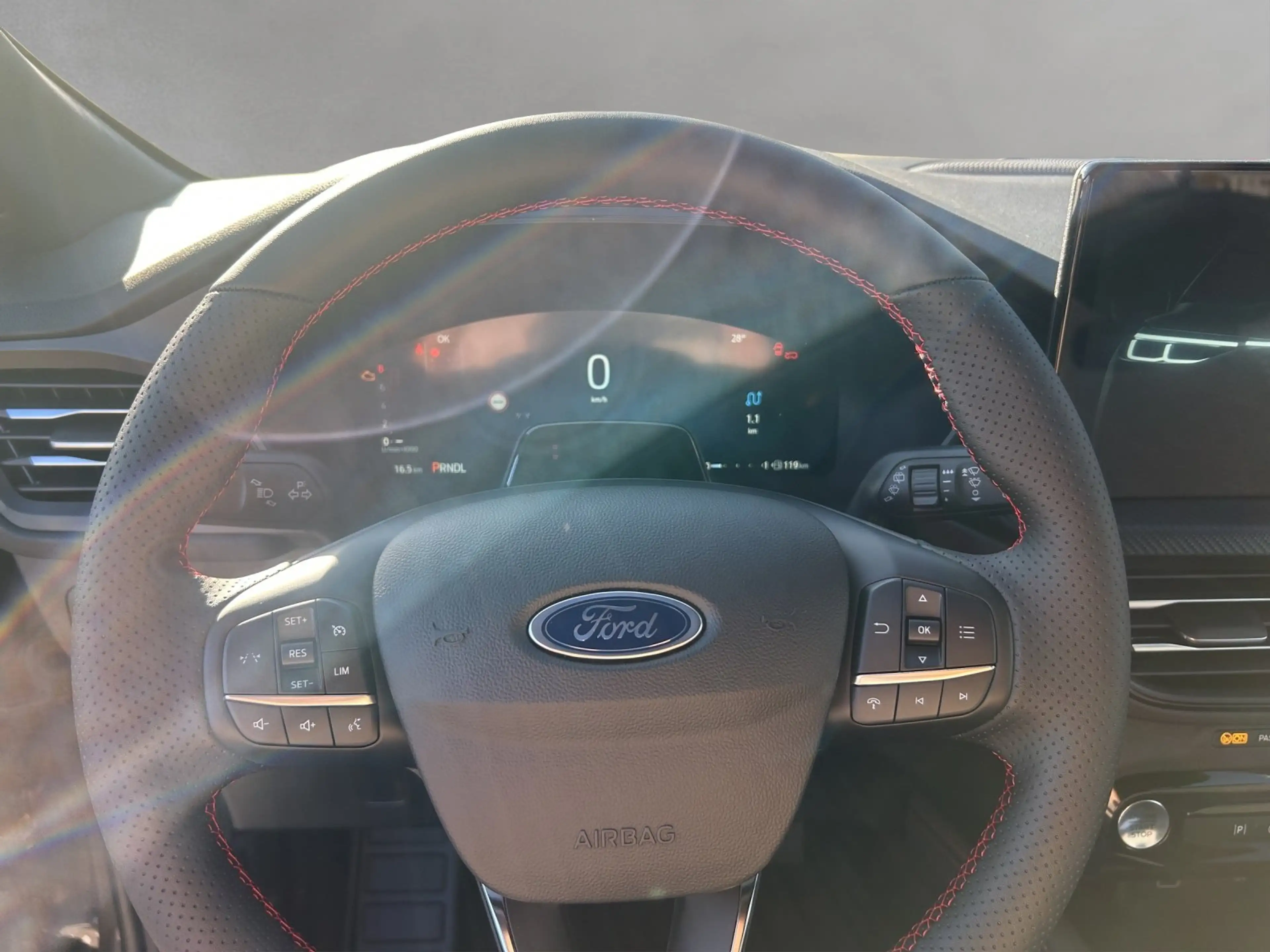Ford Kuga 1.5 ST-Line Automatik/ AHK,GZ-Reifen/FGS — photo 12