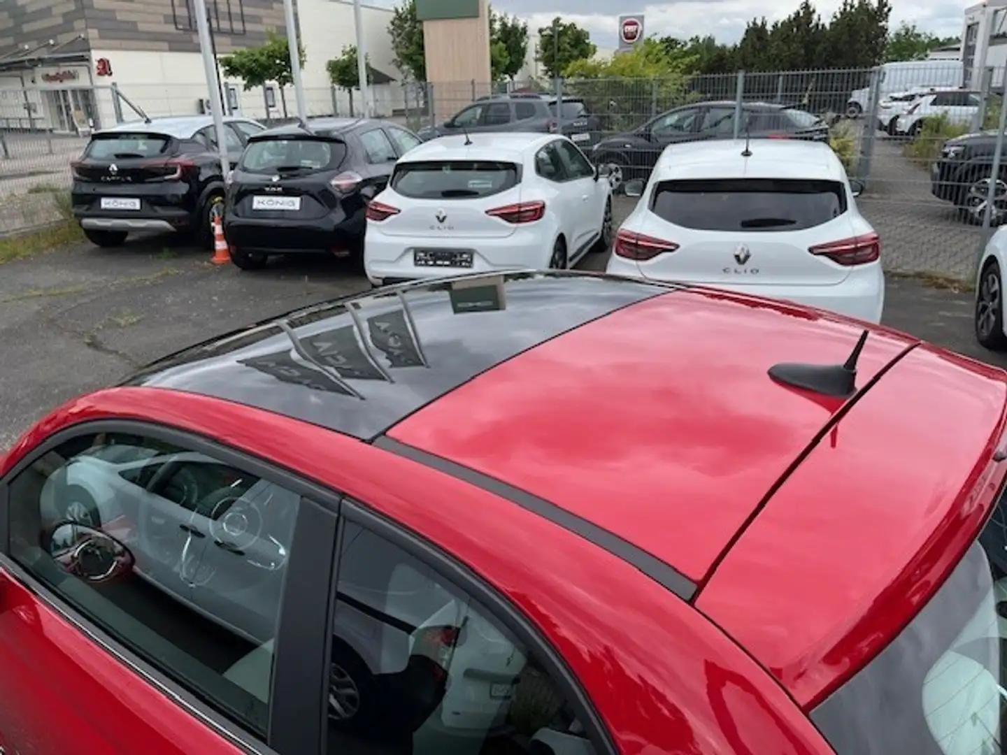 Fiat 500 1.0 GSE DolceVita Klima*Carplay*Tempomat Rood - 2