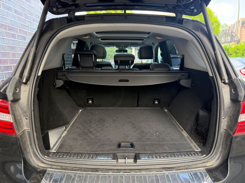 Mercedes-Benz ML 350 CDI AMG Sportpaket Panorama — photo 15