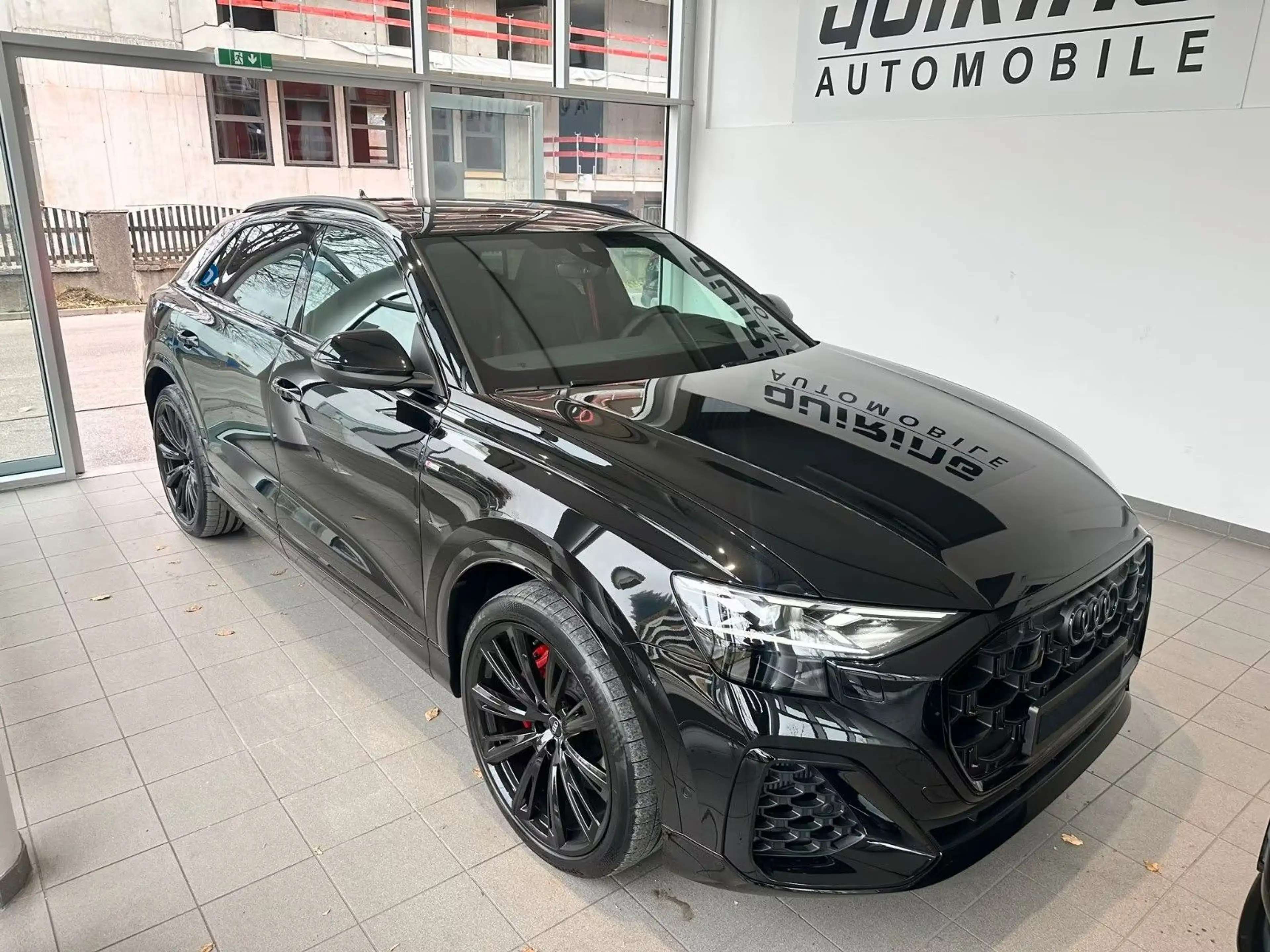 Audi Q8 TFSI Hybrid/-25%/Mass/Pan/ParkRemote/23 — photo 4