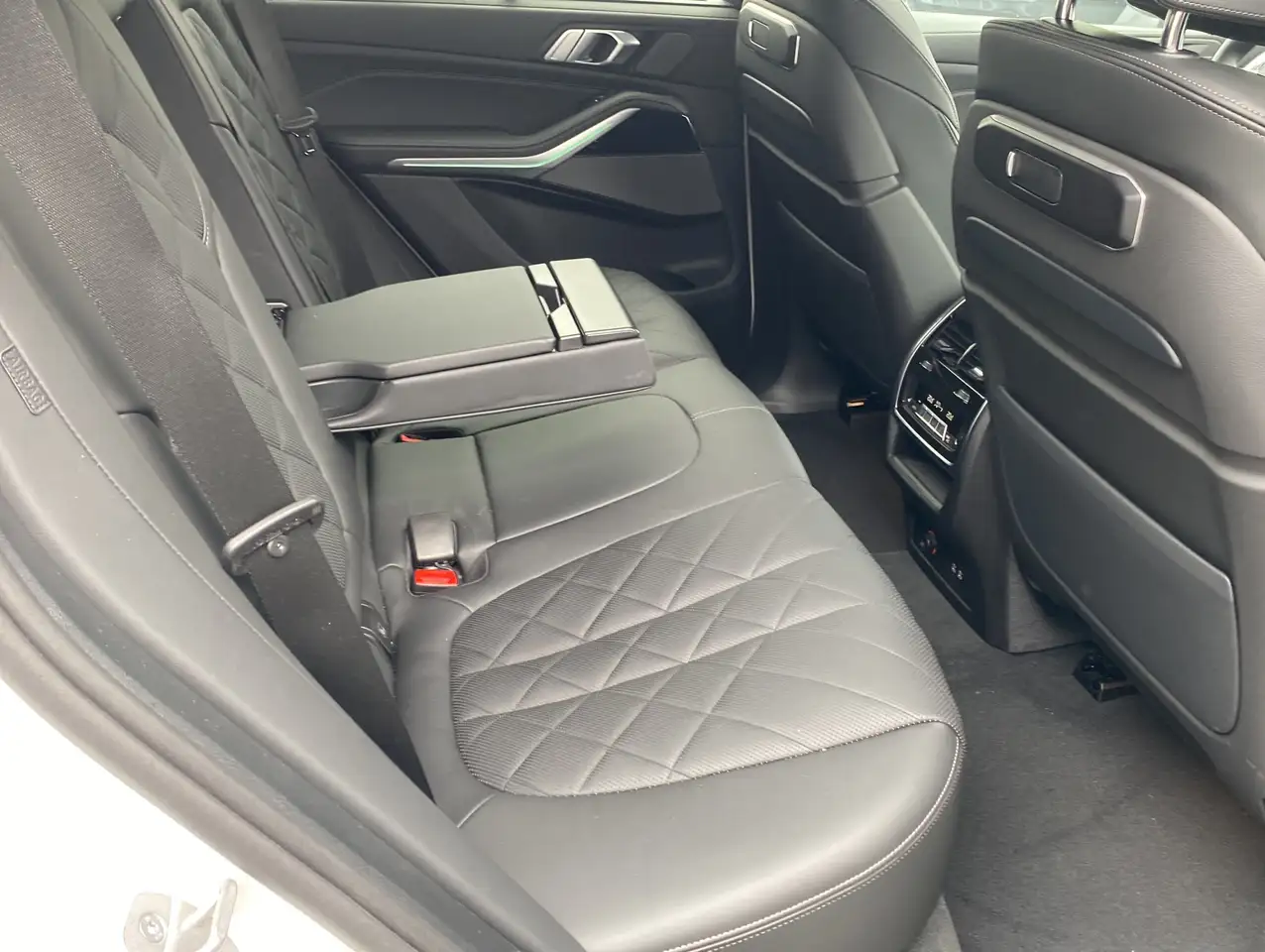 BMW X5 xDrive 30d M Sport*UPE 114.000€*SkyLounge 10