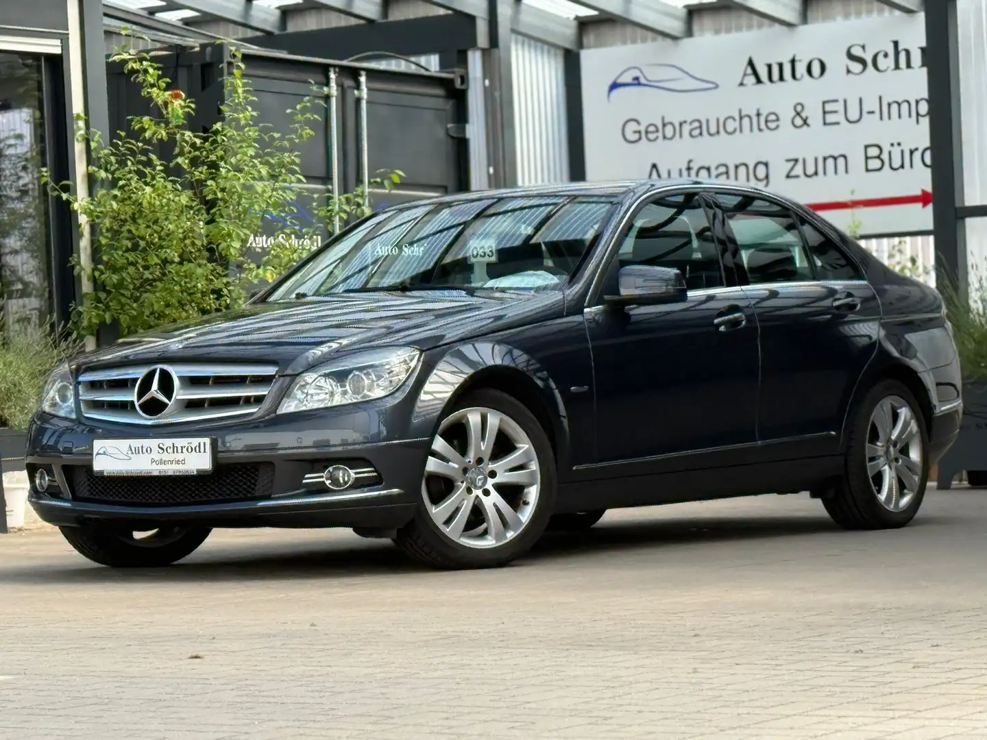 Mercedes-Benz C 180 CGI Lim. Avantgarde, AHK, Tempomat, Teilleder, PDC Grijs - 1