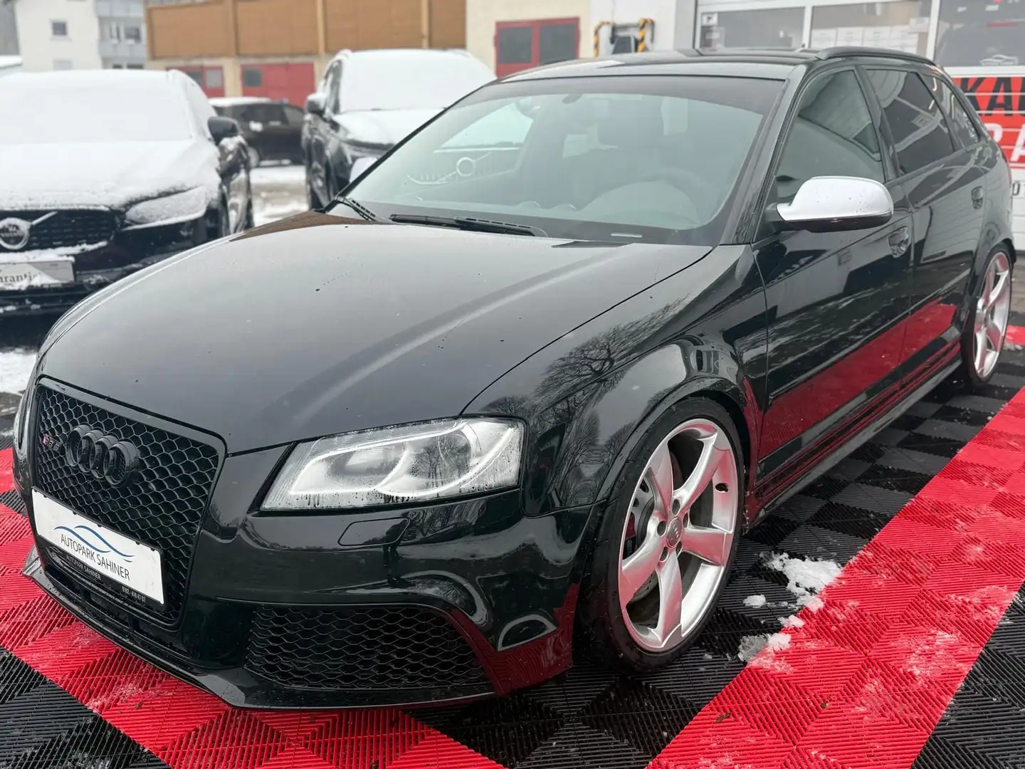 Audi RS3 SPORTBACK 2.5 TFSI QUATTRO Schwarz - 2