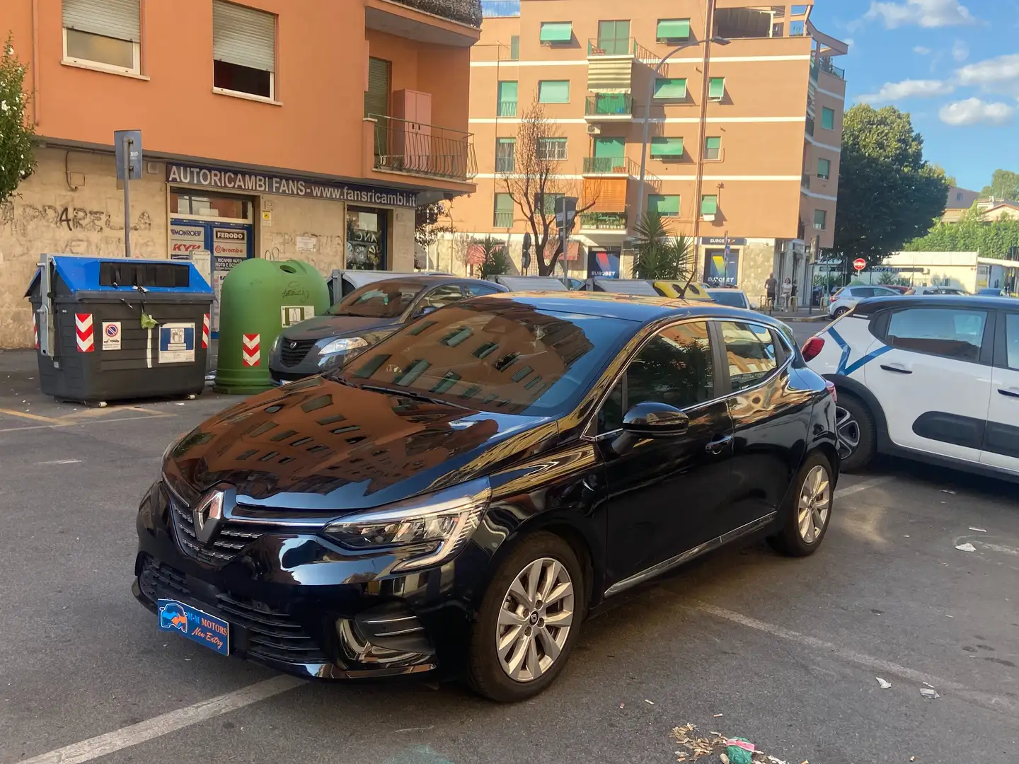 Renault Clio Clio V 2019 1.6 E-Tech hybrid Zen 140cv auto my21 Nero - 1