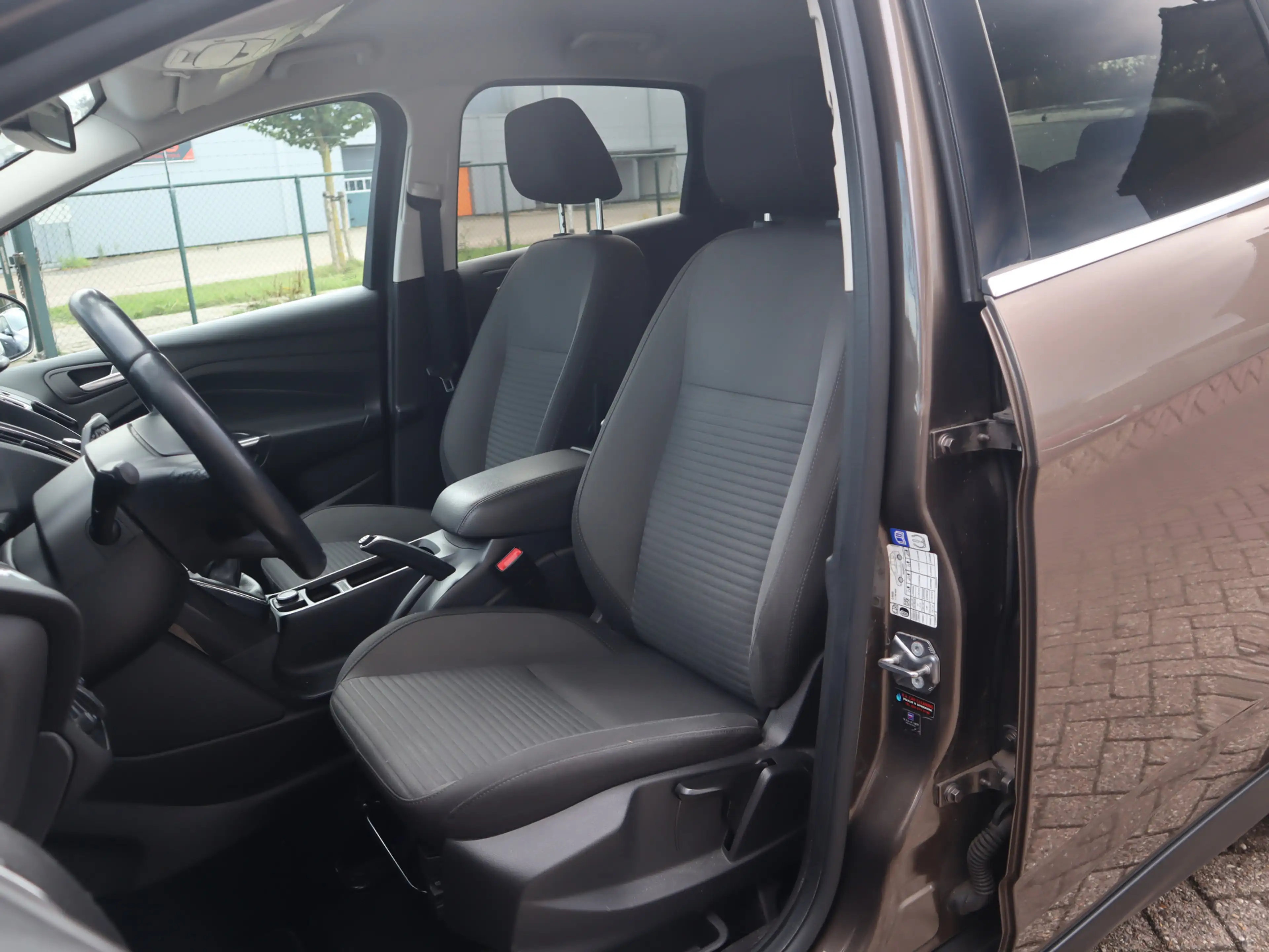 Ford C-Max 1.0 Titanium 125 PK / Trekhaak — photo 6