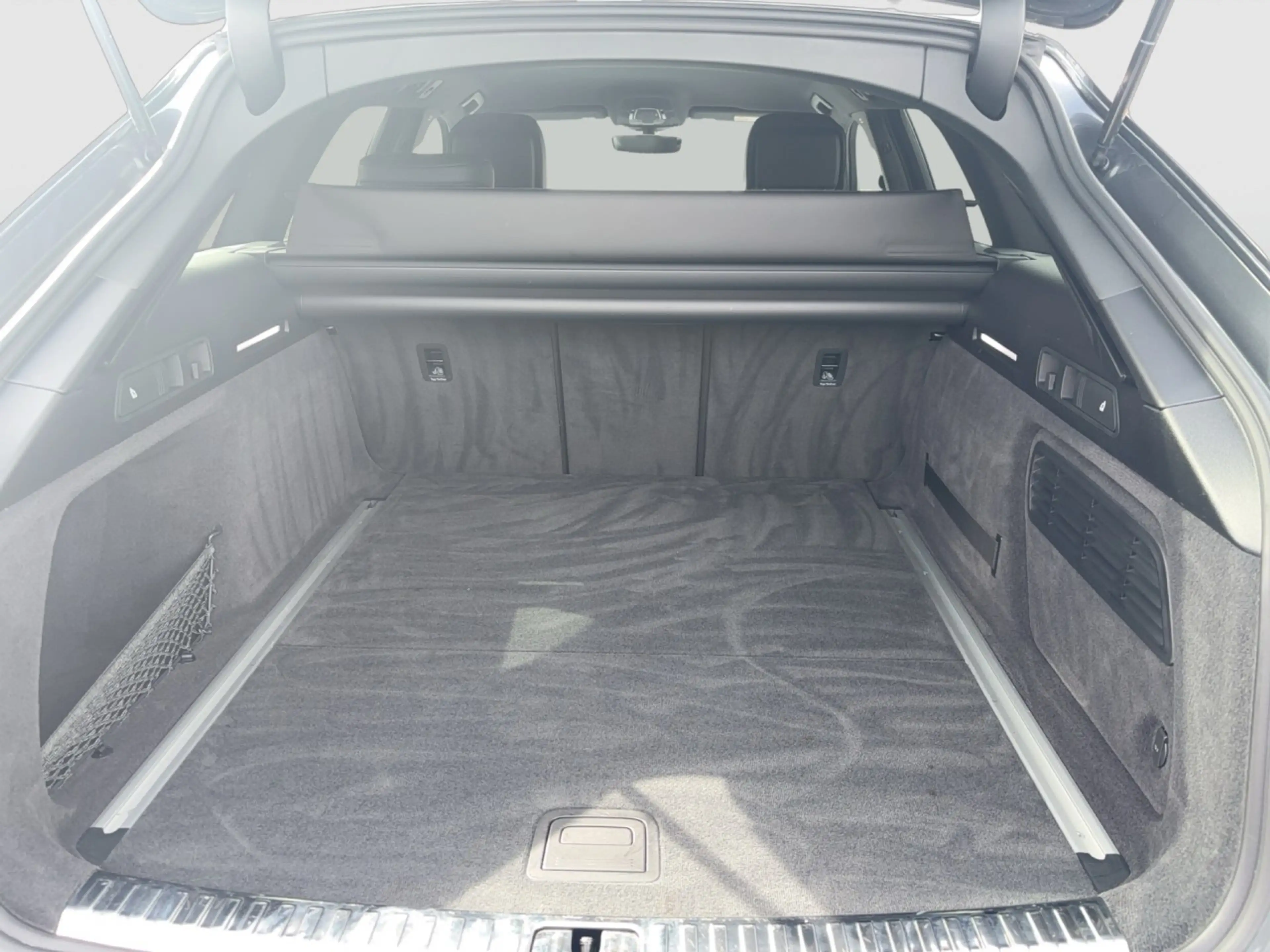 Audi RS6 Avant 4.0 TFSI quattro tiptronic LED Navi Leder Hu — photo 13