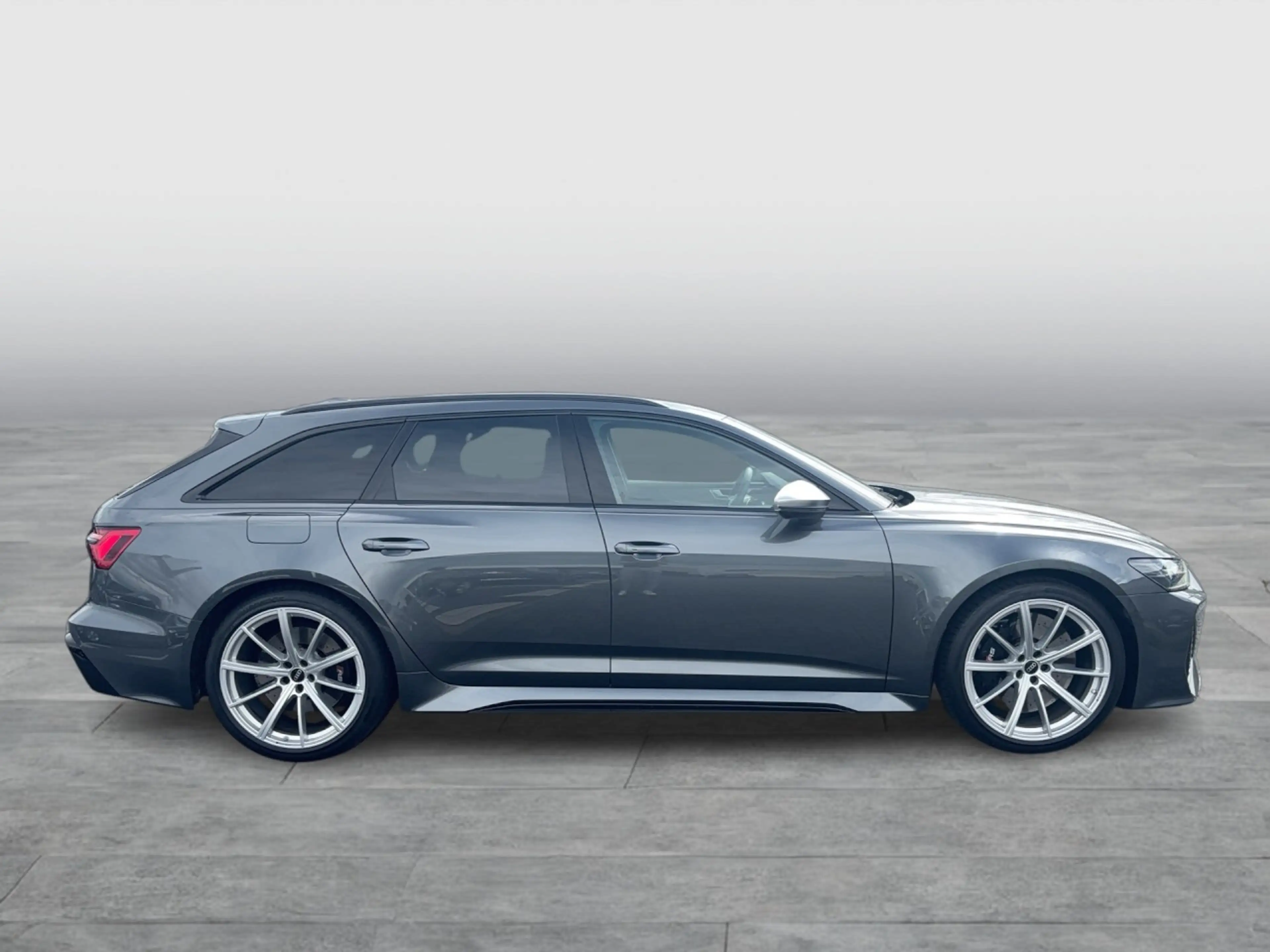 Audi RS6 Avant 4.0 TFSI quattro tiptronic LED Navi Leder Hu — photo 6