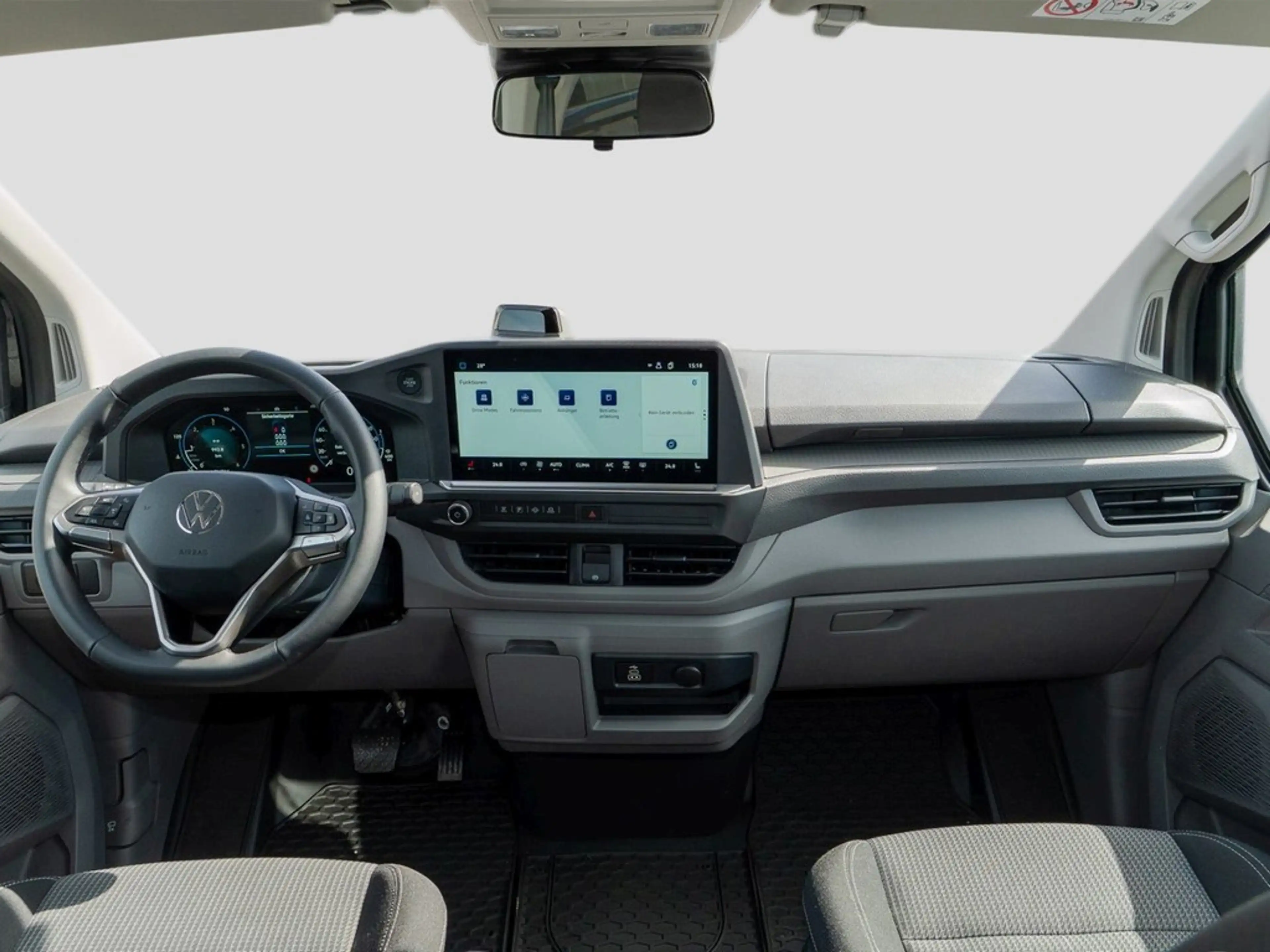 Volkswagen T7 Caravelle 2.0 TDI DSG IQ Light, Rear-View — photo 11