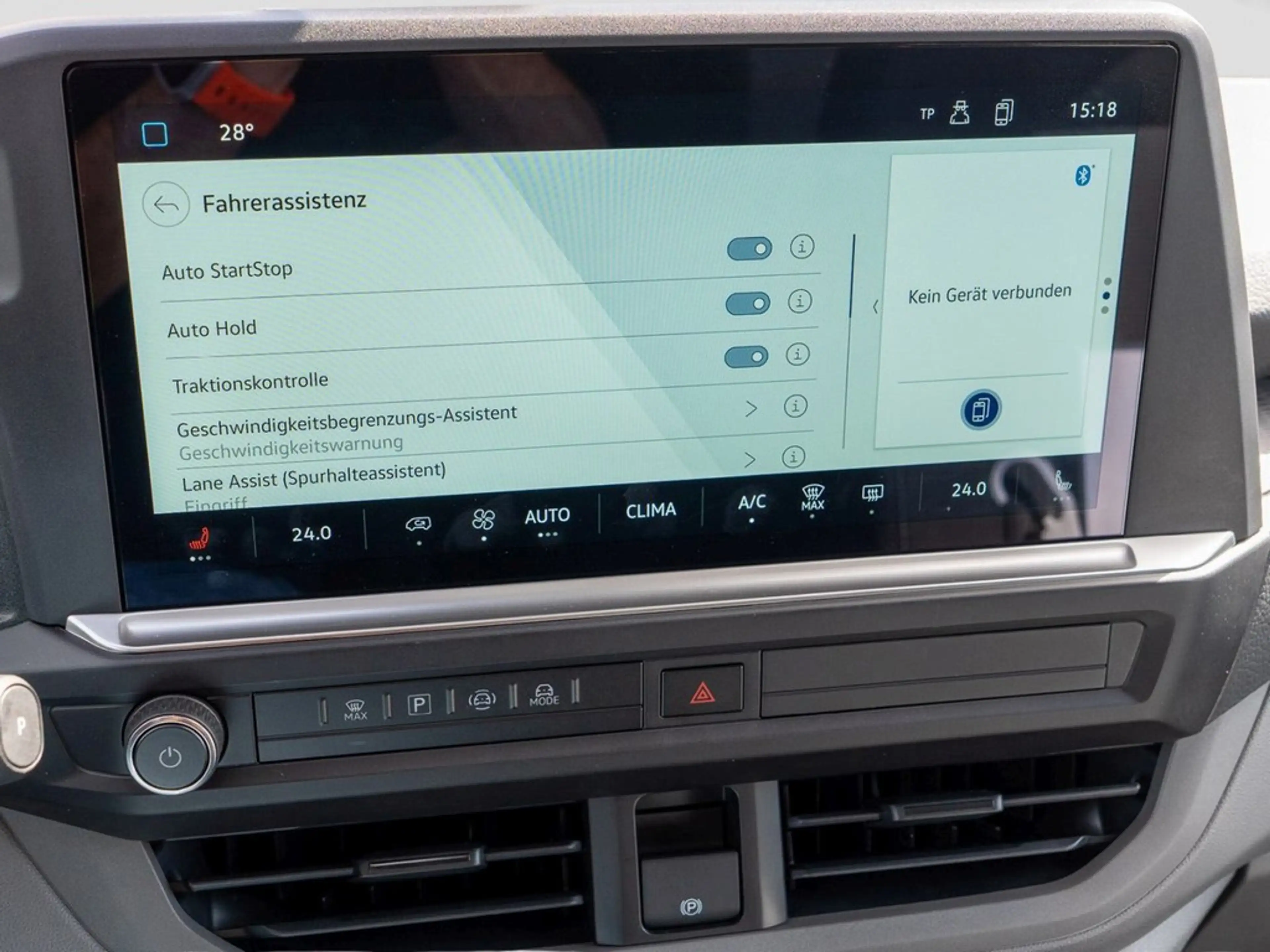 Volkswagen T7 Caravelle 2.0 TDI DSG IQ Light, Rear-View — photo 14