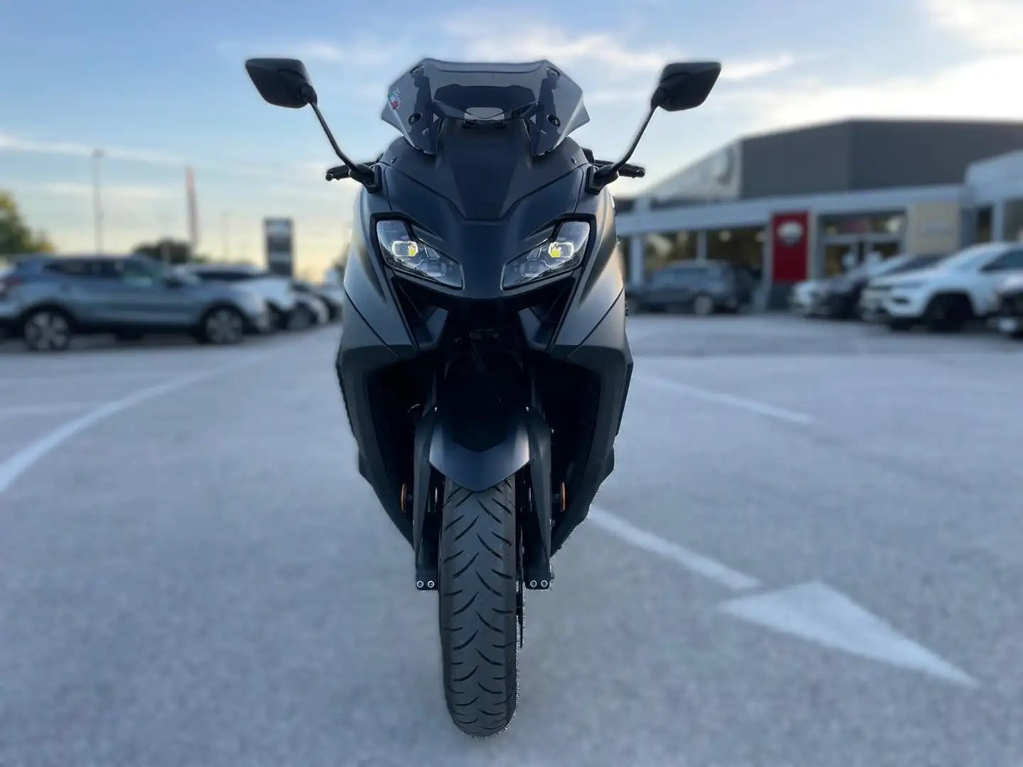 Yamaha TMAX 560 TOTAL BLACK Nero - 2