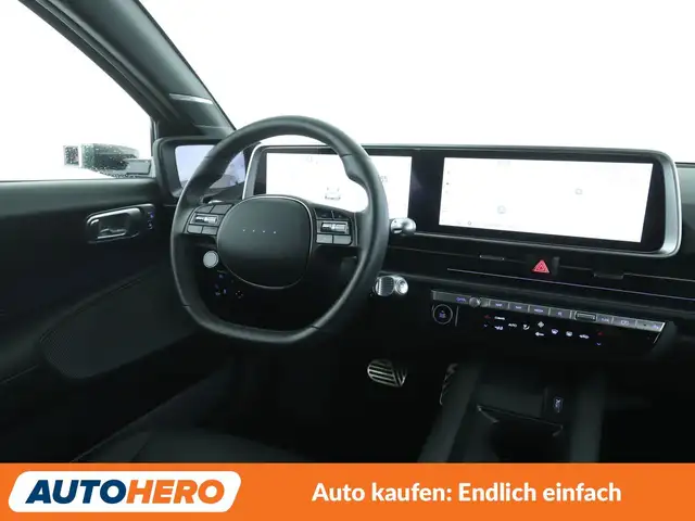 Hyundai Ioniq 6 view 13