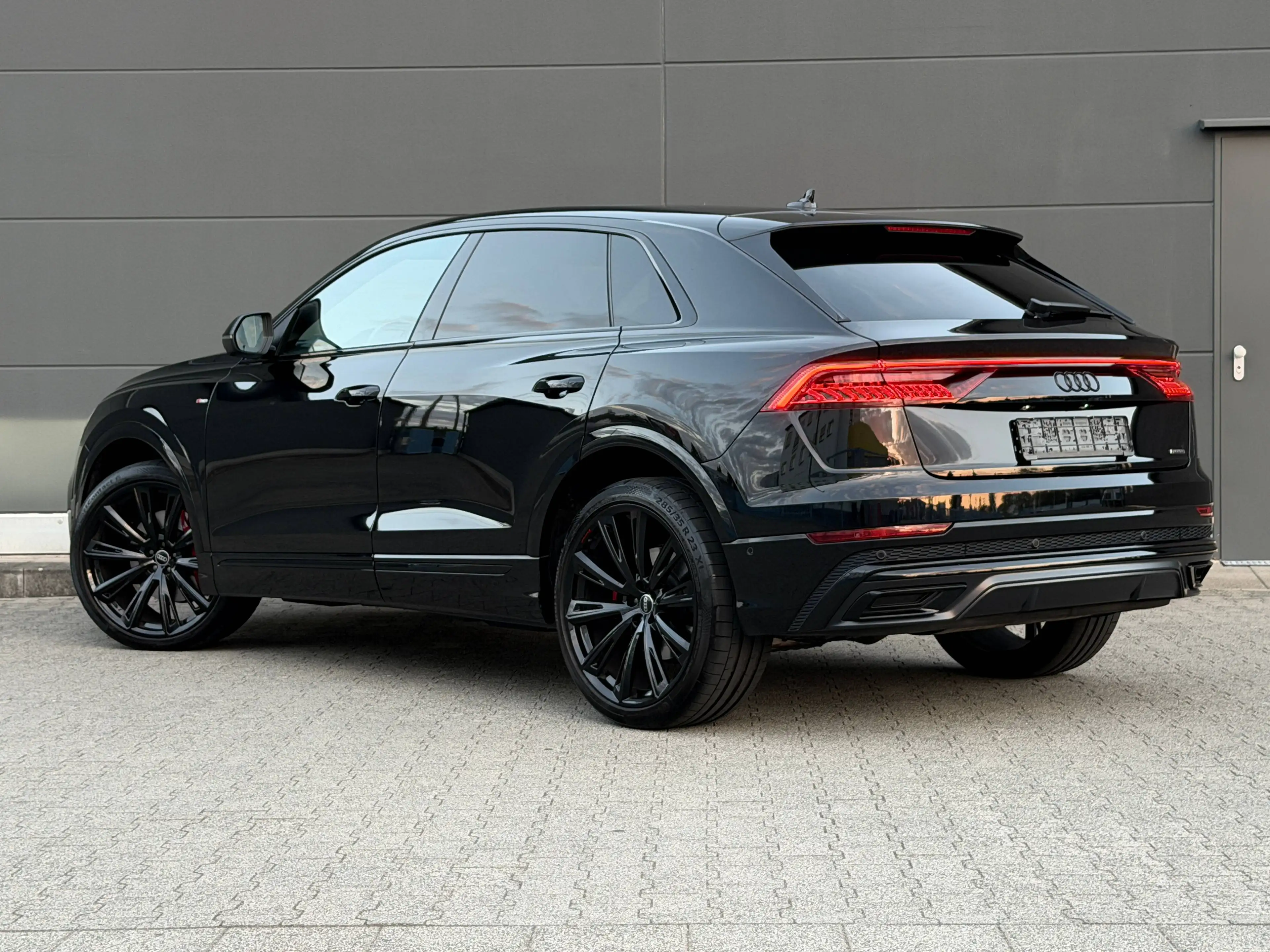 Audi Q8 50 TDI 3x S line Competition RS-Sitze Pano Rute Gurte Standheizung — photo 4