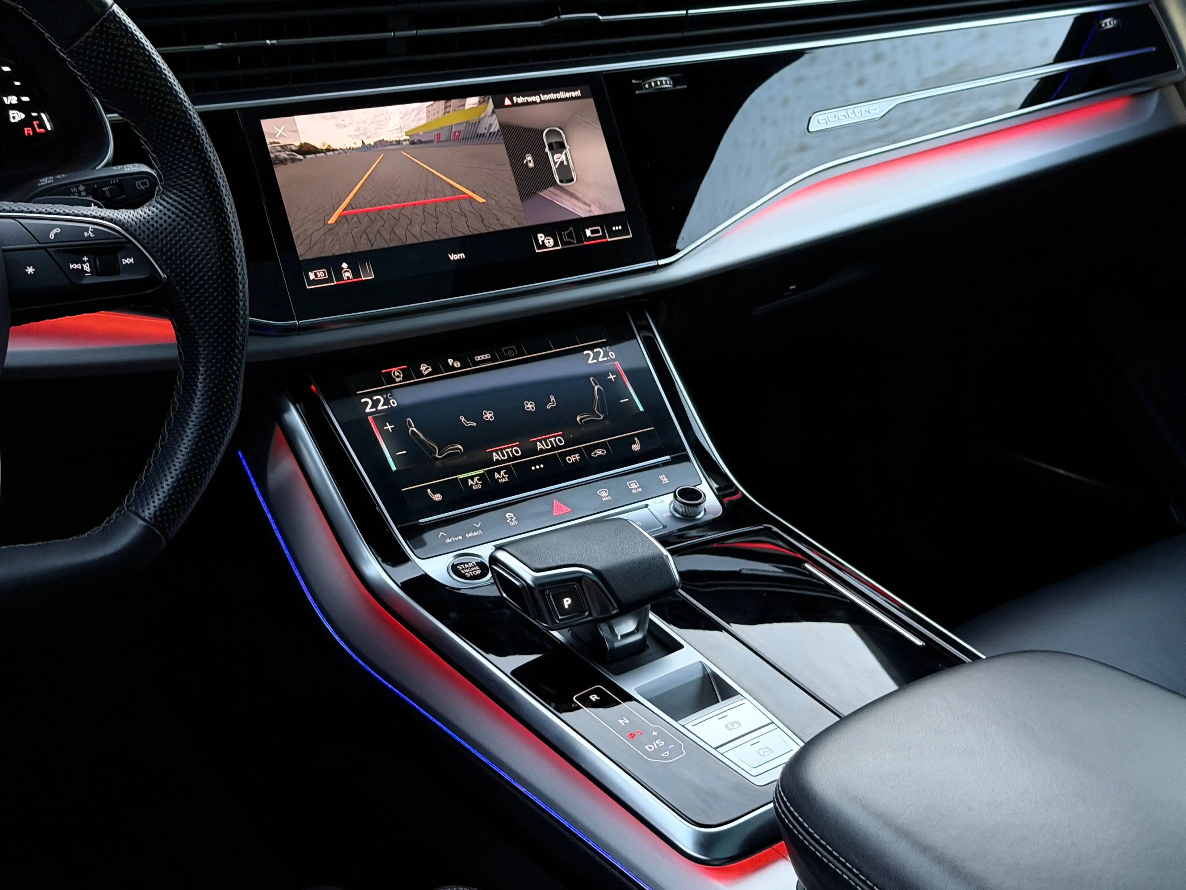 Audi Q8 50 TDI 3x S line Competition RS-Sitze Pano Rute Gurte Standheizung — photo 8
