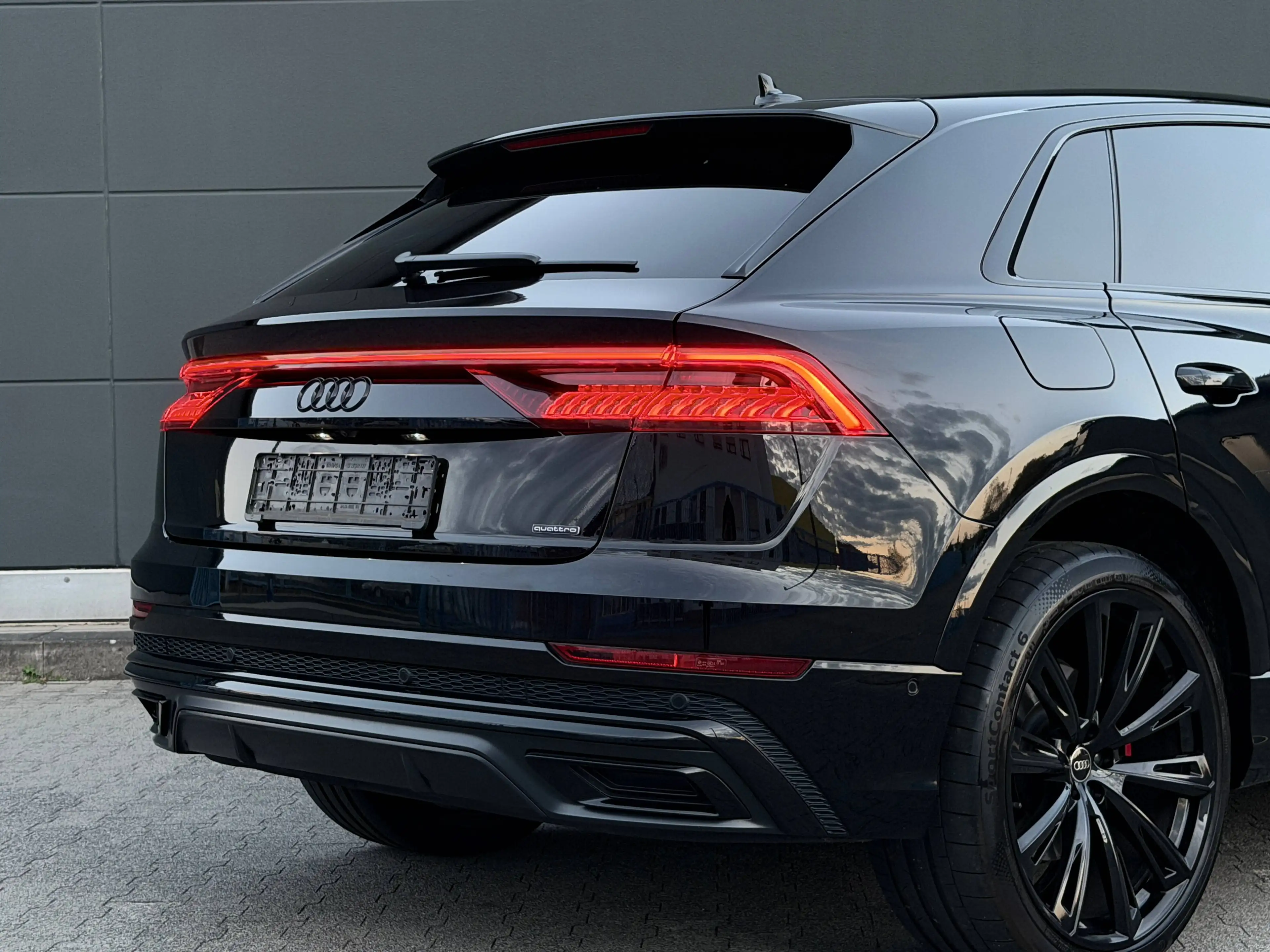 Audi Q8 50 TDI 3x S line Competition RS-Sitze Pano Rute Gurte Standheizung — photo 13