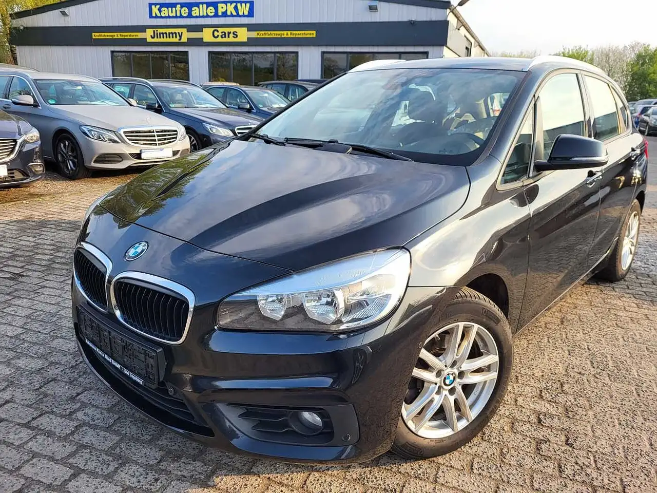 BMW 216