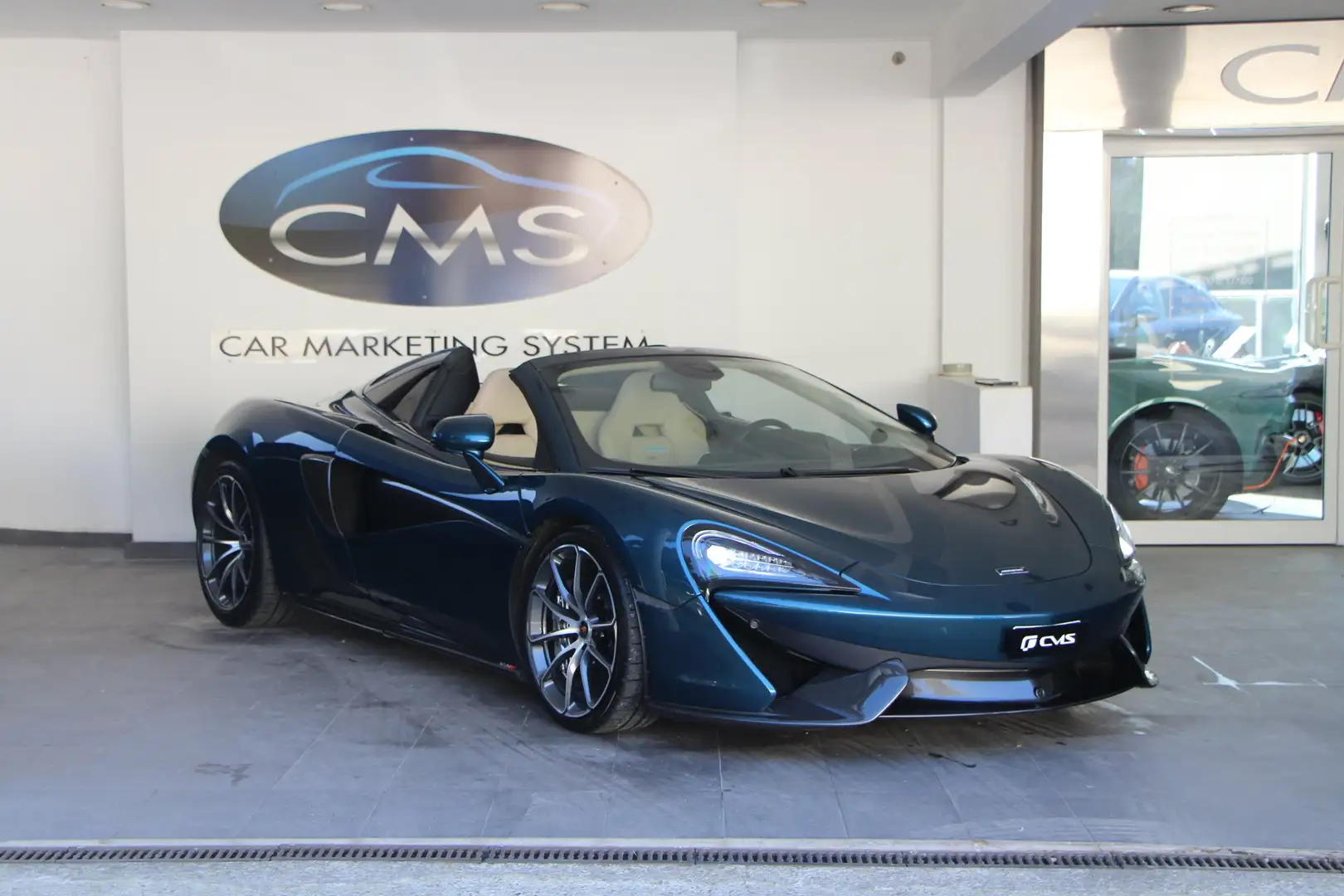 McLaren 570S McLaren 570S Spider V8 3.8 570 ch Azul - 1