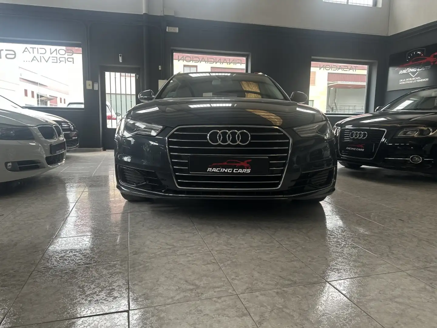 Audi A6 Avant 2.0TDI Black line edition 110kW Plateado - 1