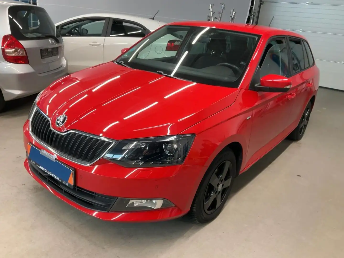Skoda Fabia Combi Ambition Sitzhzg LED+Navi+Sitzhzg Rot - 1