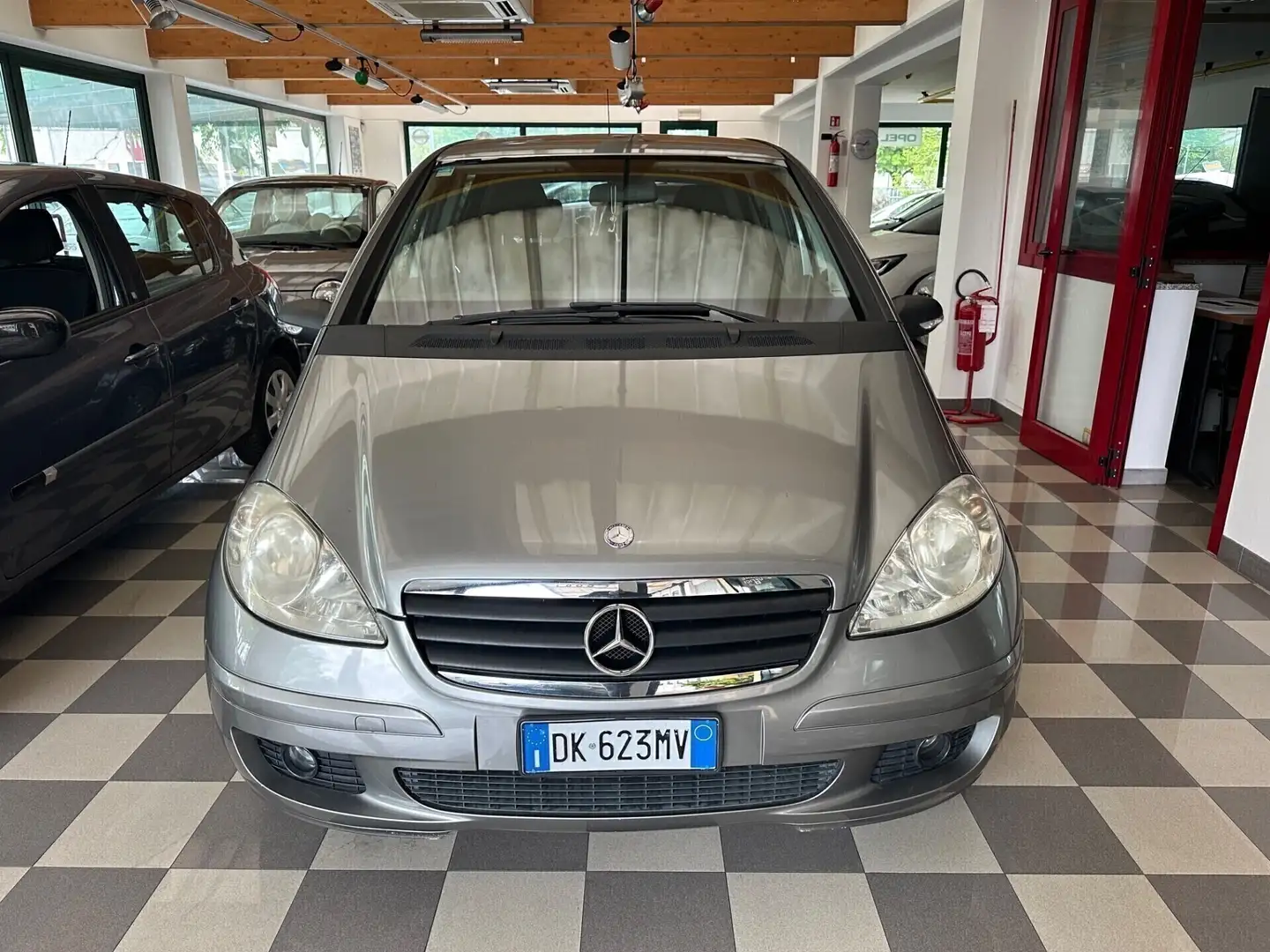 Mercedes-Benz A 150 Mercedes-benz A 160 A 160 CDI Classic Gris - 2