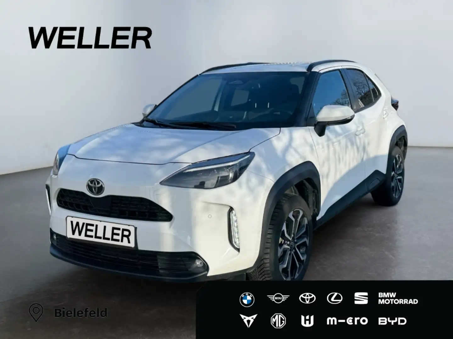 Toyota Yaris Cross Hybrid 1.5 Team D *Matrix*GJR*CAM*SHZ* Weiß - 1