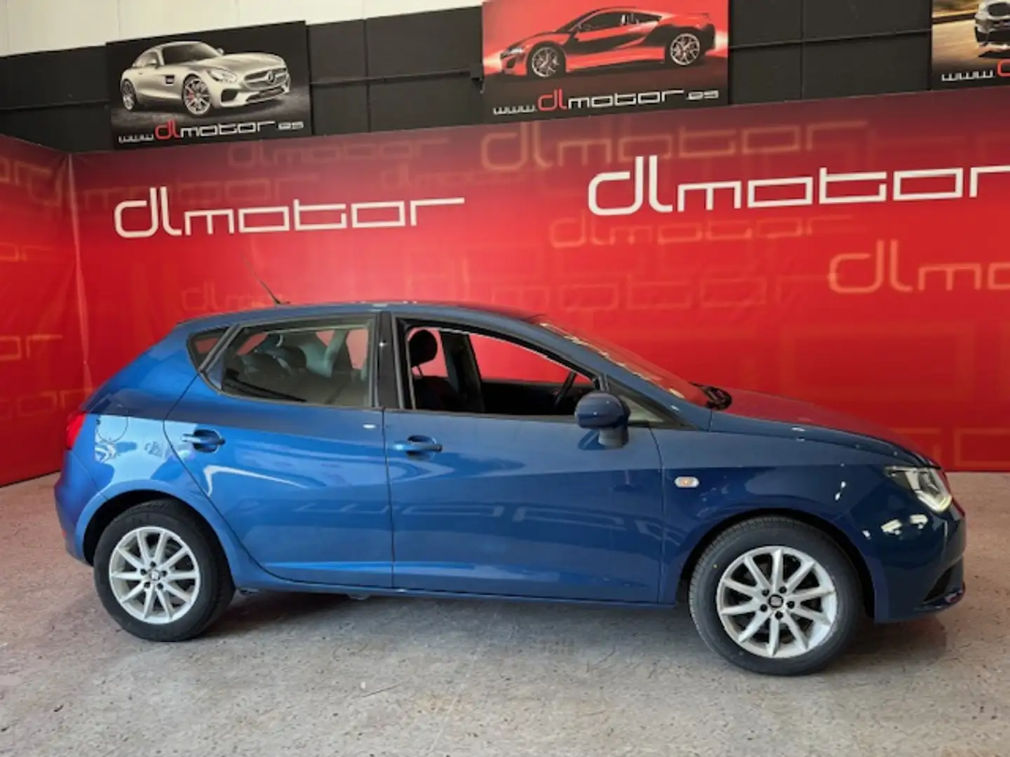 SEAT Ibiza 1.4TDI CR Ecomotive S&S Reference 75 Azul - 2