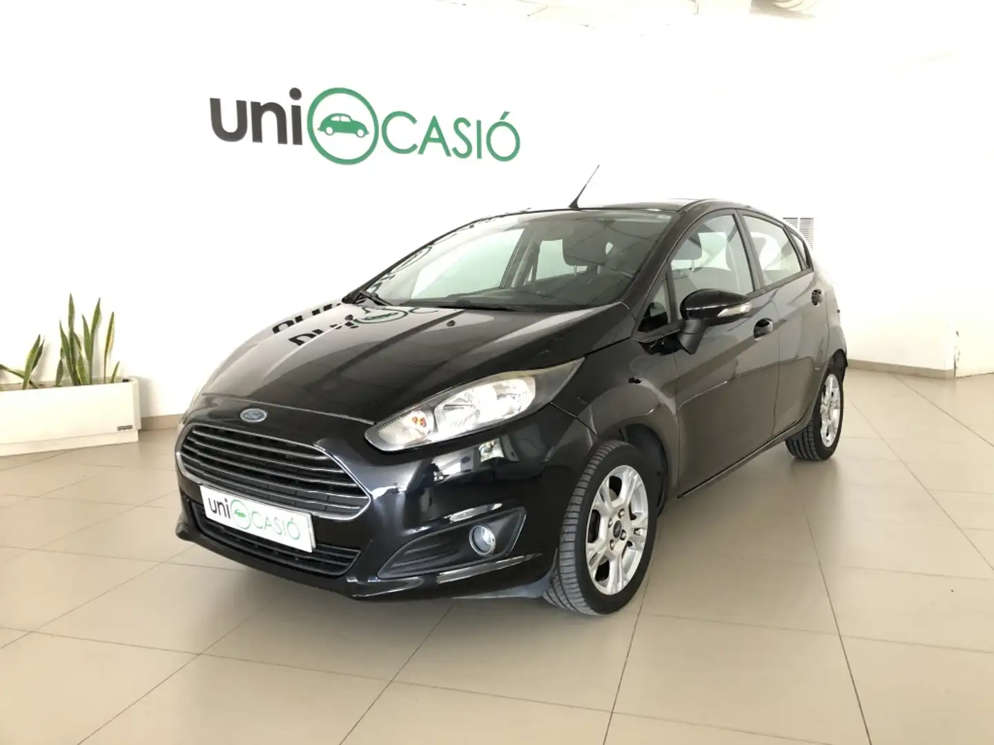 Ford Fiesta 1.25 Trend 82 Negro - 1
