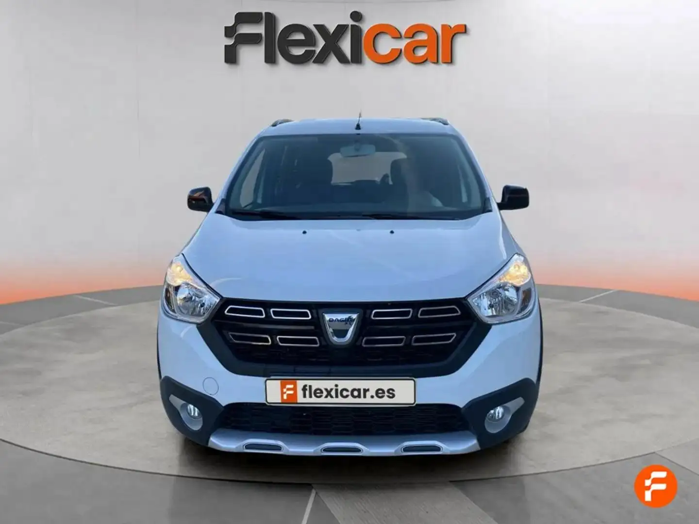Dacia Lodgy SL Xplore TCE 96kW (130CV) 7Pl GPF Amarillo - 2