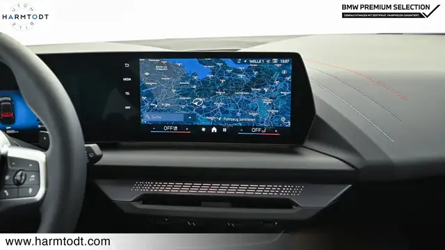 BMW 1 Series view 13