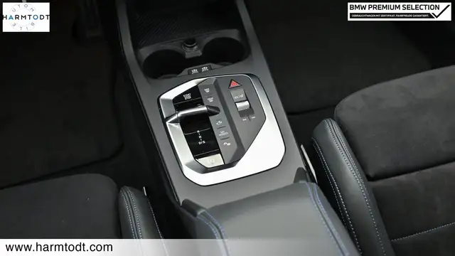 BMW 1 Series view 14