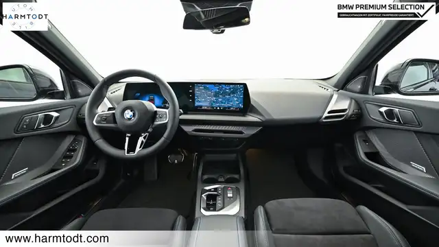 BMW 1 Series view 11