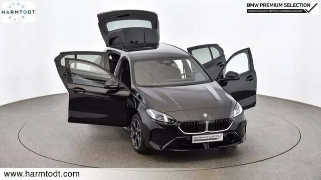 BMW 1 Series view 7