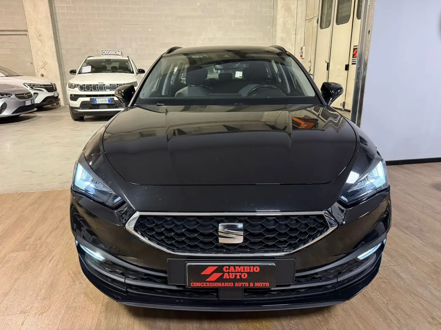 SEAT Leon PROMO BLACK FRIDAY! 1.0 etsi Business 110cv dsg Noir - 2