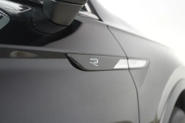 Volkswagen Tiguan Allspace view 15