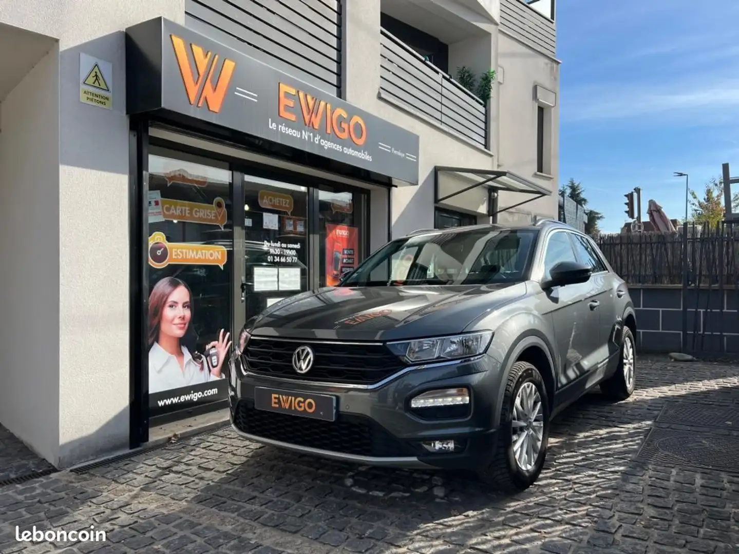 Volkswagen T-Roc 1.5 TSI 150 EVO BVM6 Lounge Gris - 1