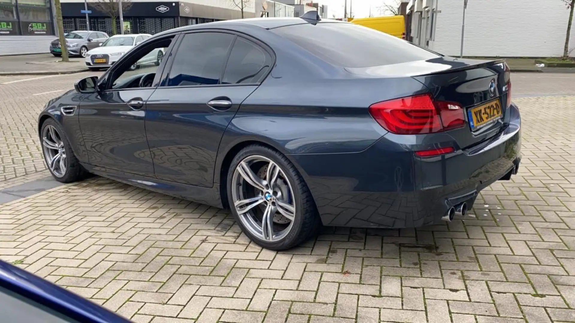 BMW M5 M5 Šedá - 2