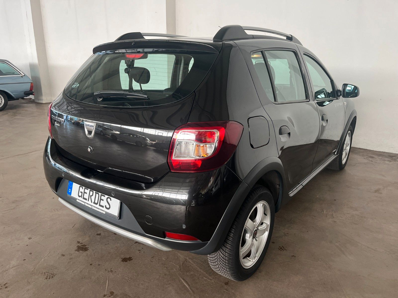Dacia Sandero Stepway Prestige 0.9 TCe 90 — photo 9