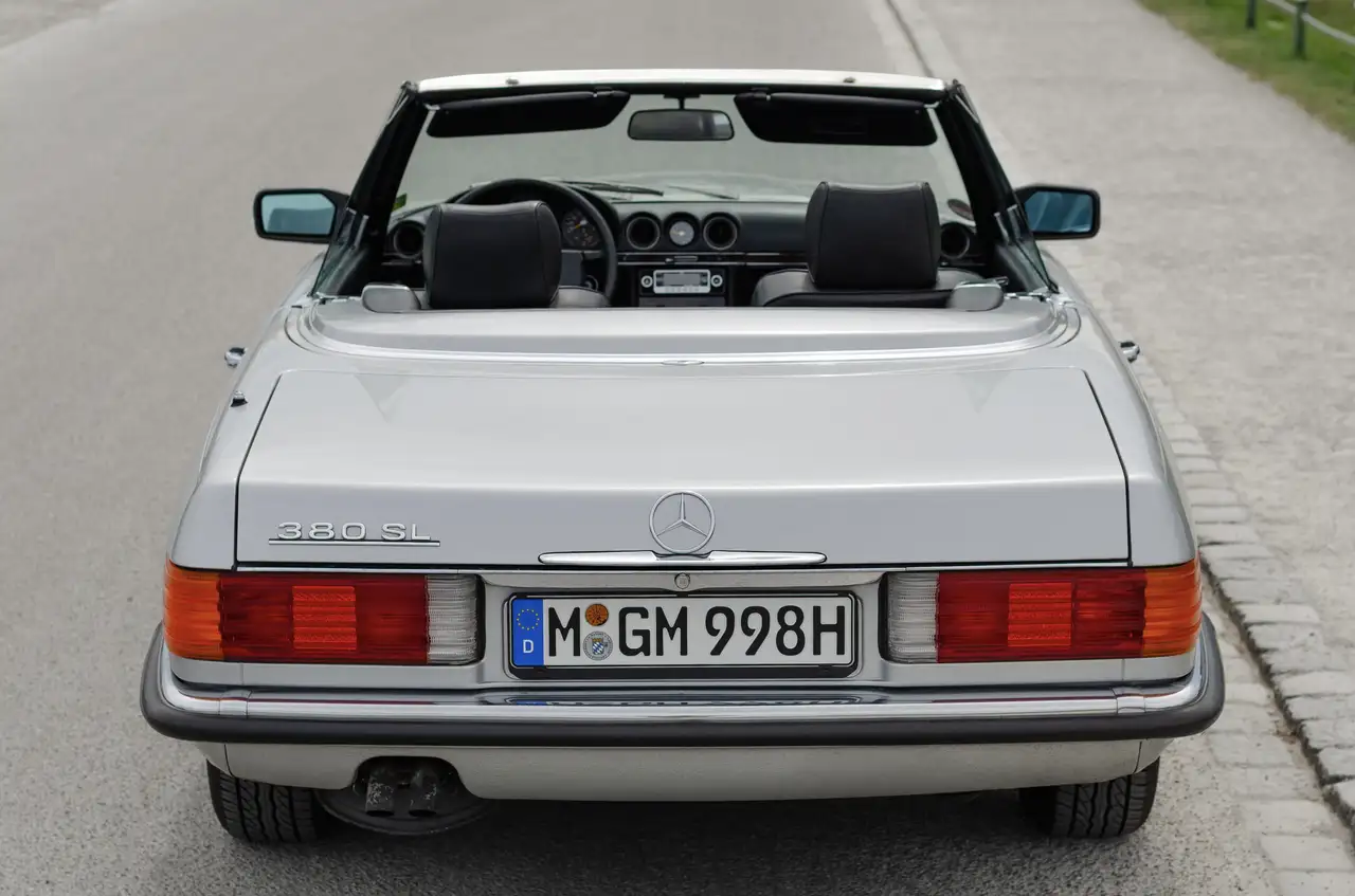 Mercedes-Benz SL 380 R107 Cabriolet | 2. Hand | DE | Originalzustand, foto 3