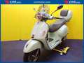 Vespa GTS 300 Super Hpe - thumbnail 2