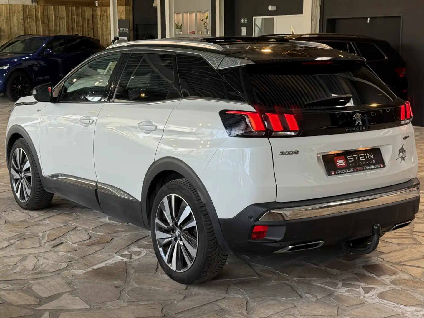 Peugeot 3008 GT-Line   Pano   AHK   Leder   Kamera Wit - 2