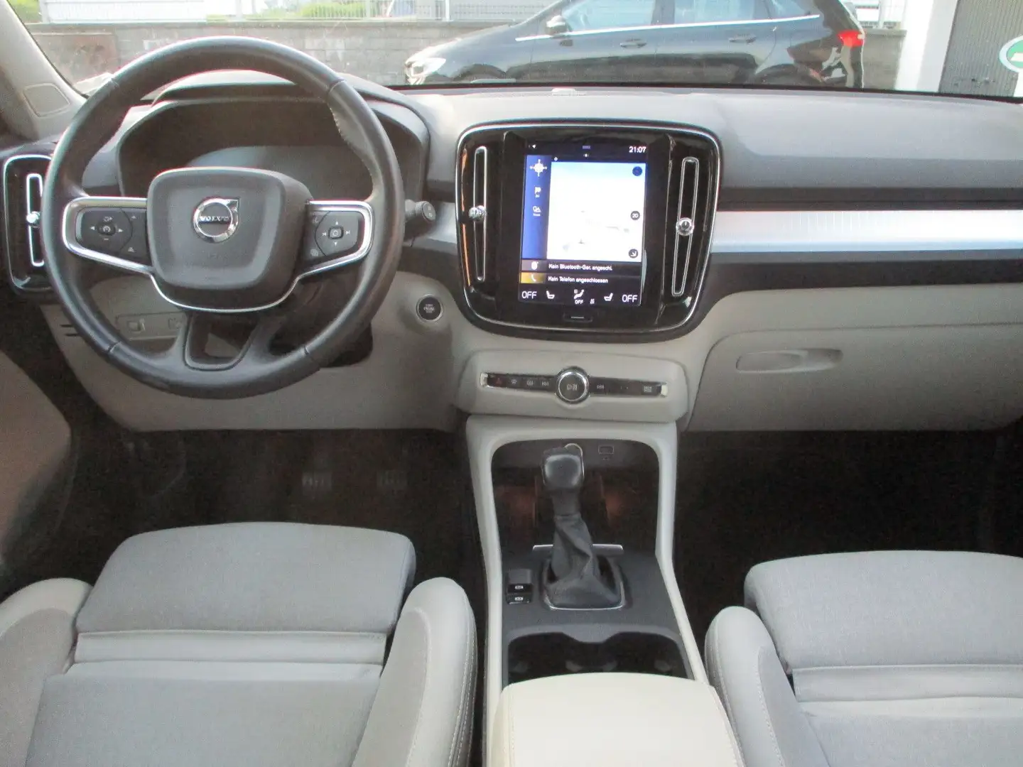 Volvo XC40 D3 NAVI LEDER KAMERA TOTW SPURH AHK LED Rot - 2
